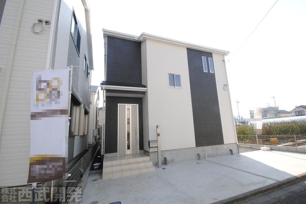 Local appearance photo. Local (12 May 2013) Shooting 1 Building