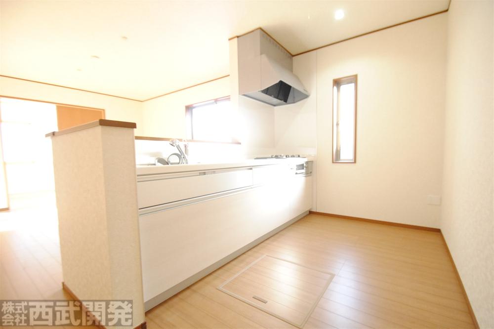 Other Equipment. 3 Building artificial marble counter kitchen      With water purifier ・ Slide storage ・ Underfloor Storage