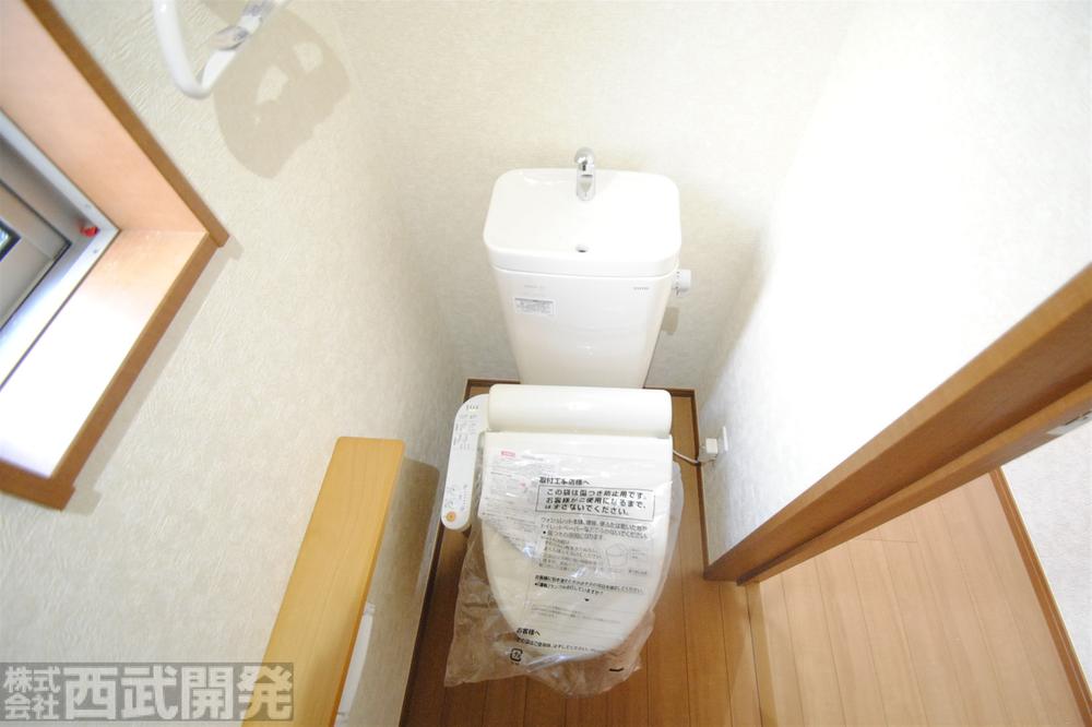 Other Equipment. 3 Building first floor ・ Second floor Washlet