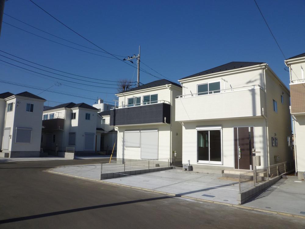 Same specifications photos (appearance). Same specifications