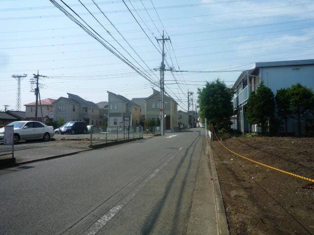 Local photos, including front road. Local (September 2013) Shooting