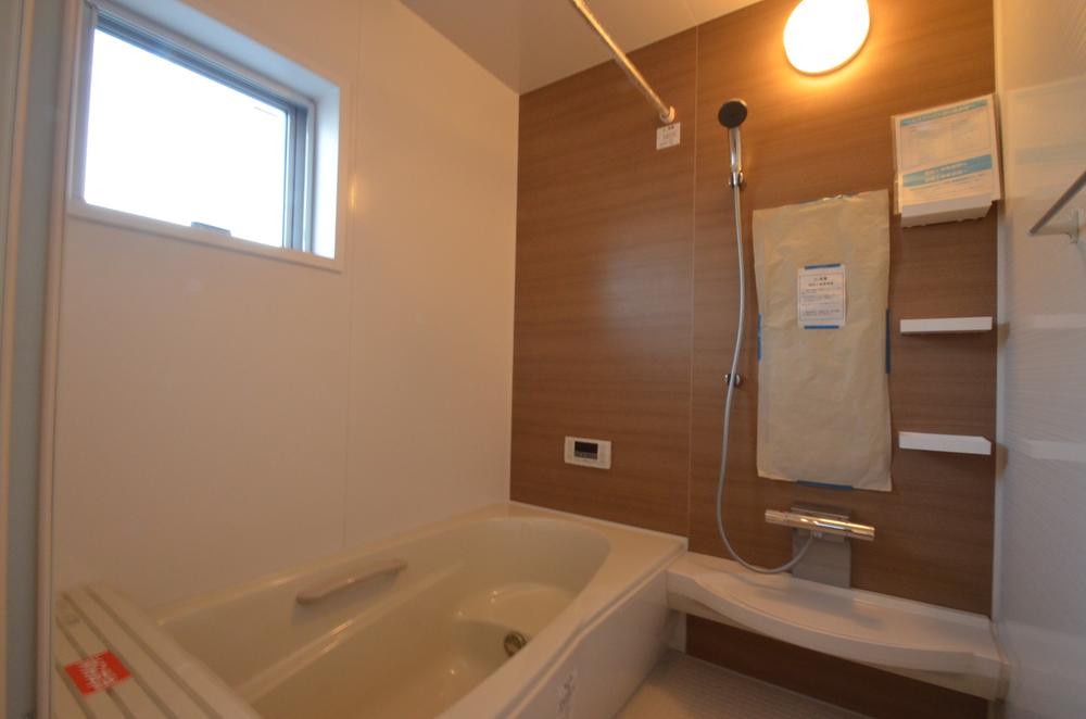 Bathroom. Indoor (10 May 2013) Shooting Building 2