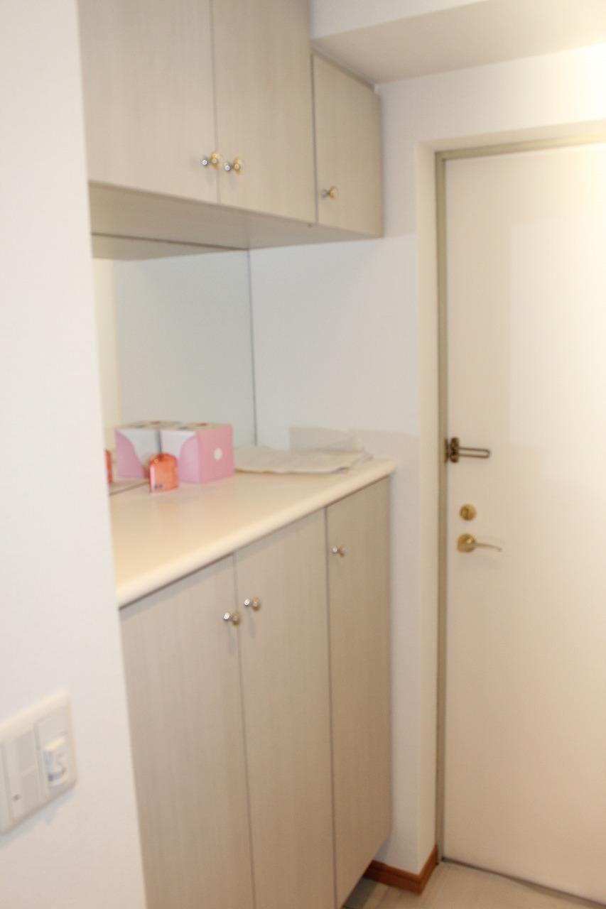 Entrance. Local (12 May 2013) Shooting