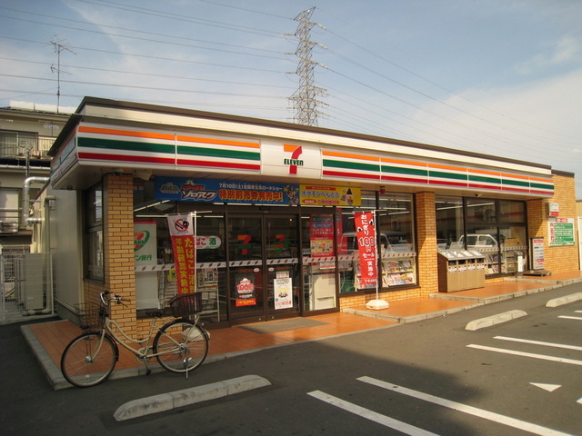 Convenience store. 166m to Seven-Eleven (convenience store)