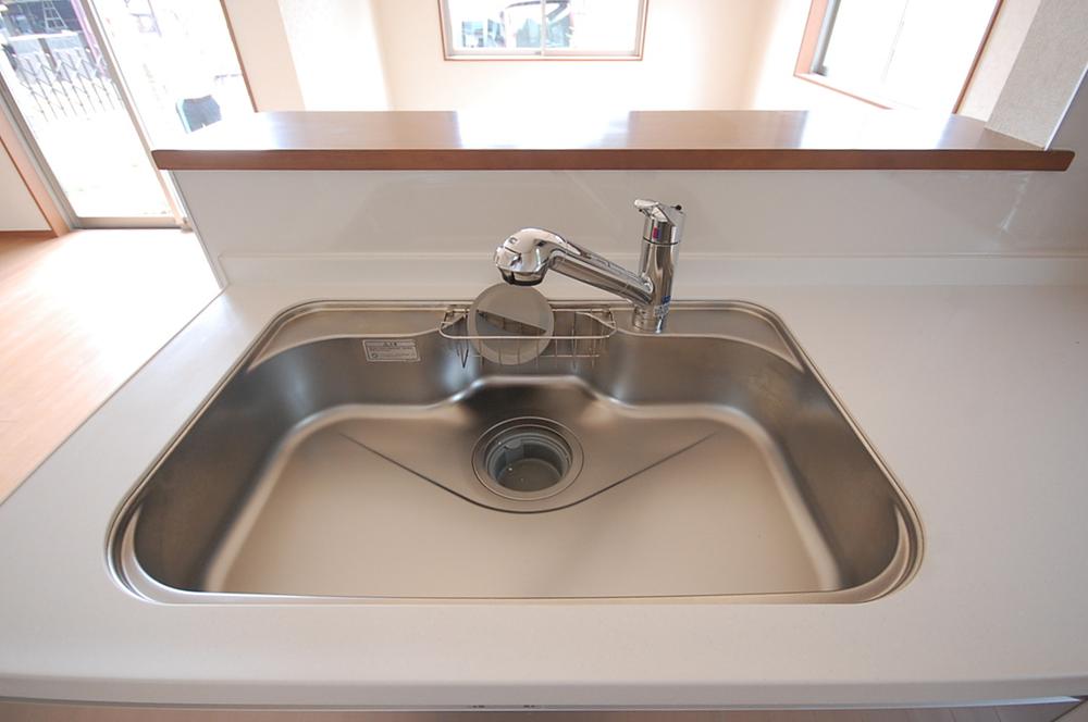 Same specifications photo (kitchen). The company construction cases