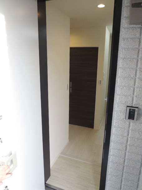 Entrance. Entrance space is also enough space