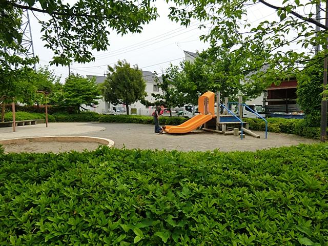 park. 180m to Shimoda azalea park