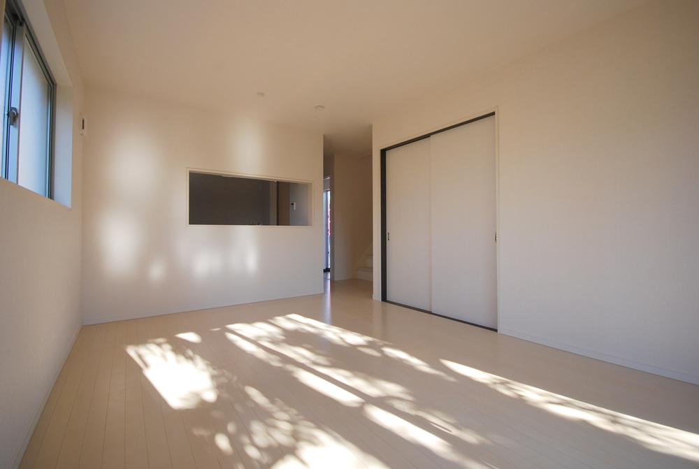 Same specifications photo (kitchen). The company construction cases