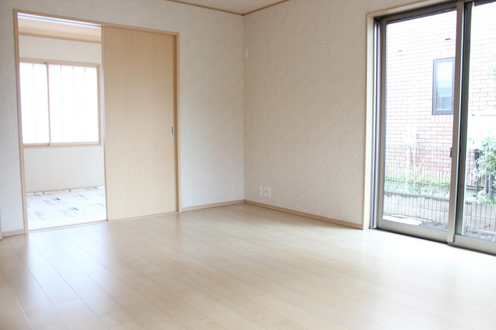 Living. Indoor (11 May 2013) Shooting