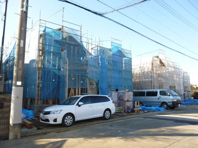 Local appearance photo. Local (11 May 2013) Shooting