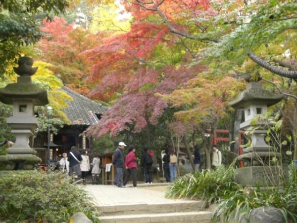 Streets around. 1600m Takahatafudouson to the periphery of the city skyline