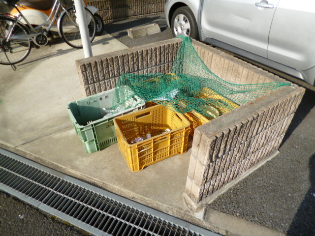 Other common areas. On-site waste storage