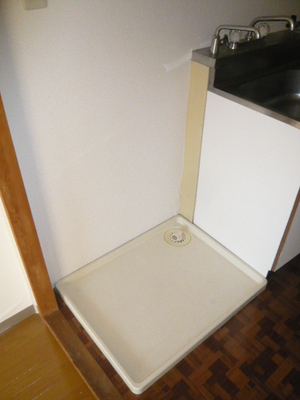 Other Equipment. Waterproof plate