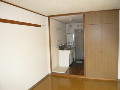 Living and room. Room 2