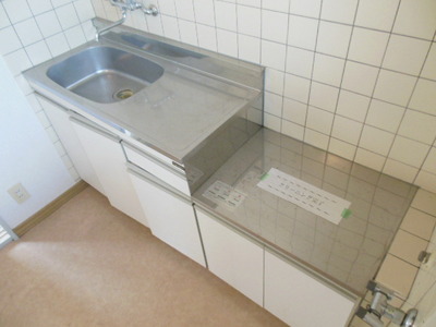 Kitchen. Gas stove installation Allowed