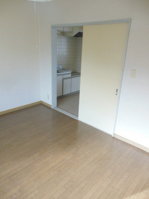 Other room space. Western-style 6.0 Pledge