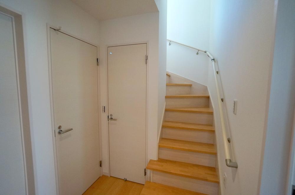 Other introspection. 1F Hall