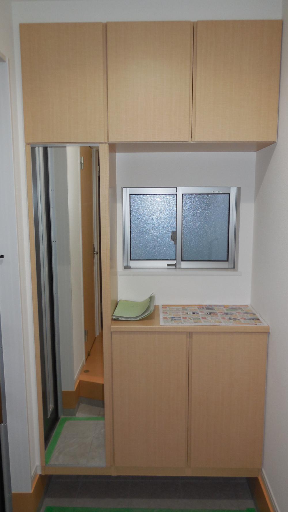 Entrance. Local (11 May 2013) Shooting