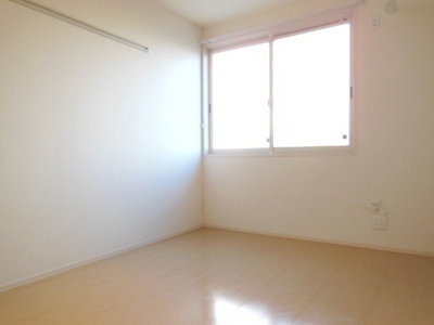 Living and room. Bright rooms