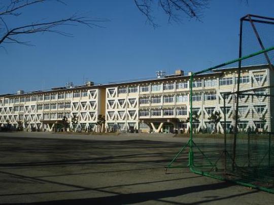 Junior high school. 1400m until the fourth junior high school fourth junior high school 18 mins (about 1400m)
