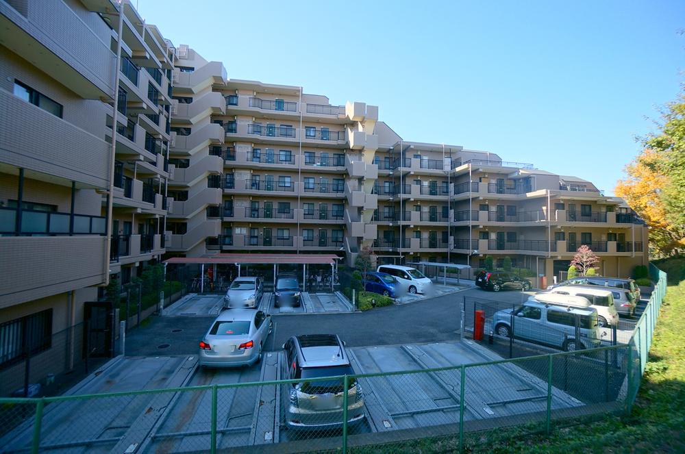 Local appearance photo