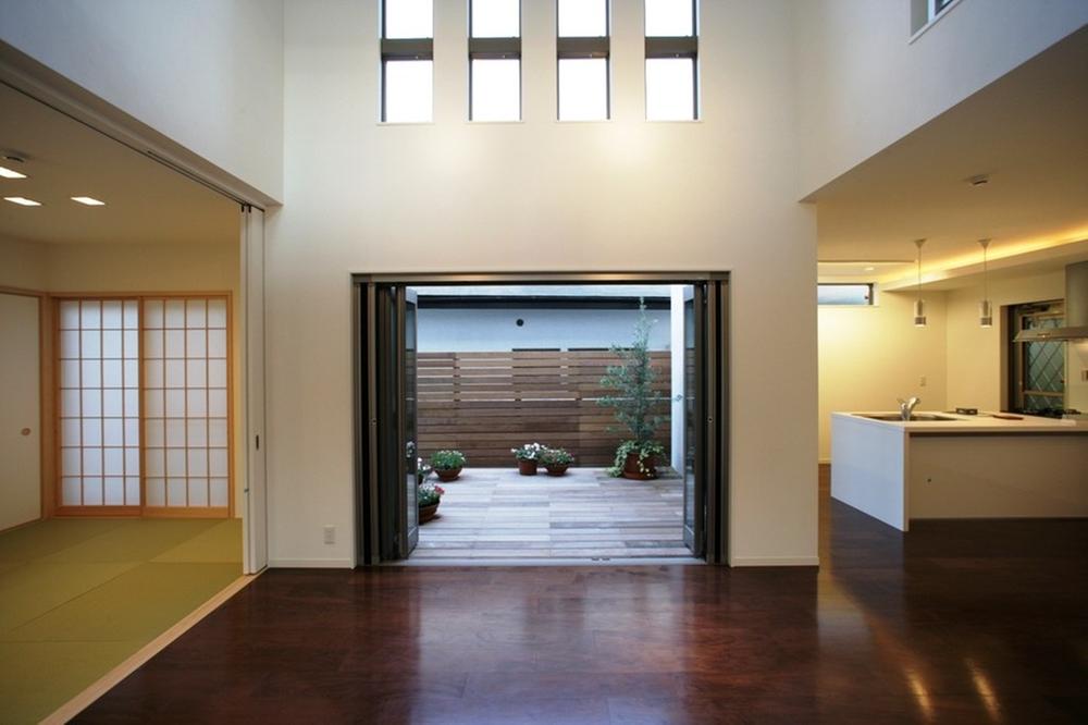 Same specifications photos (living). ( Building) same specification