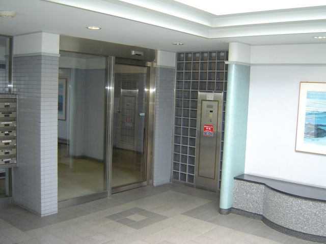 Entrance. entrance ☆