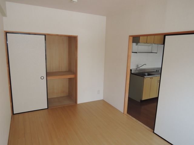 Balcony. Refreshing sunshine Insert from the bright veranda ☆