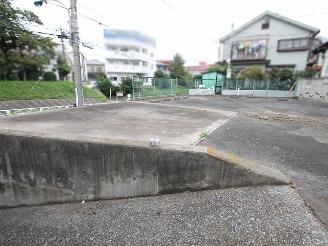 Local appearance photo. Hino Osakaue during the 2-chome 2013.10.04 shooting  Field landscape