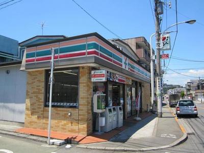 Convenience store. 397m to Seven-Eleven (convenience store)
