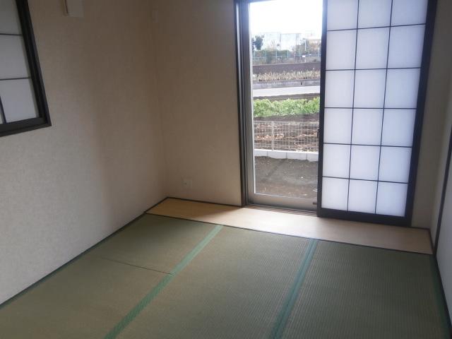 Non-living room. Building 2