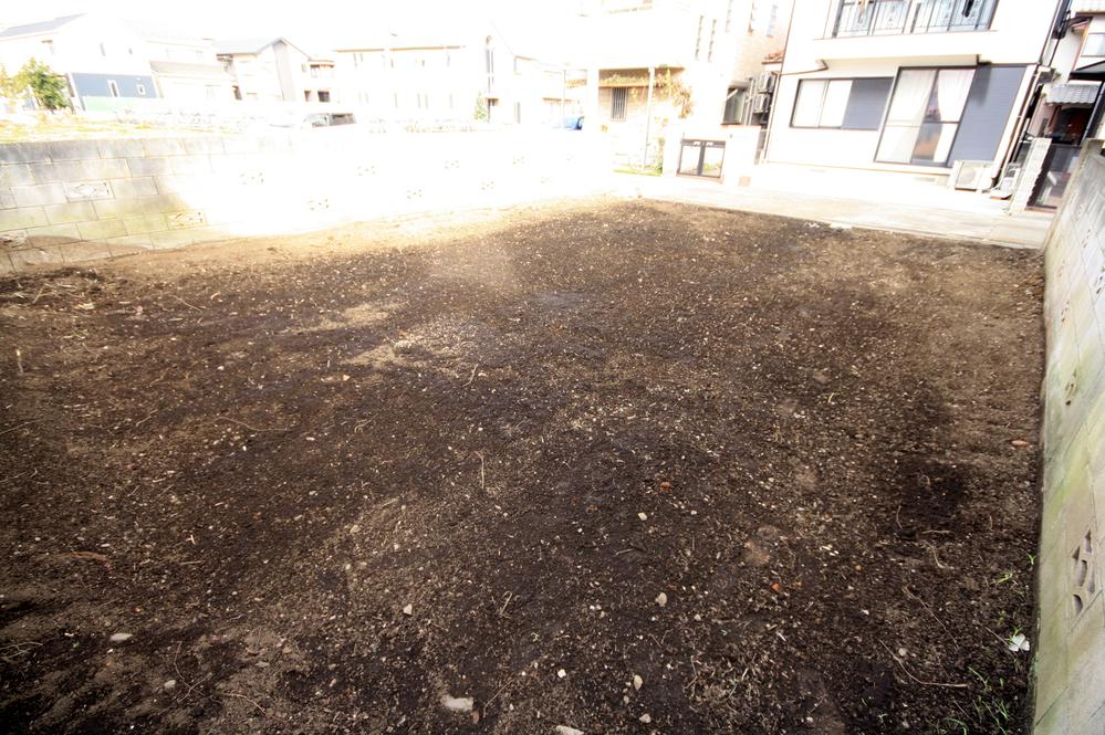 Local land photo. Local Photos