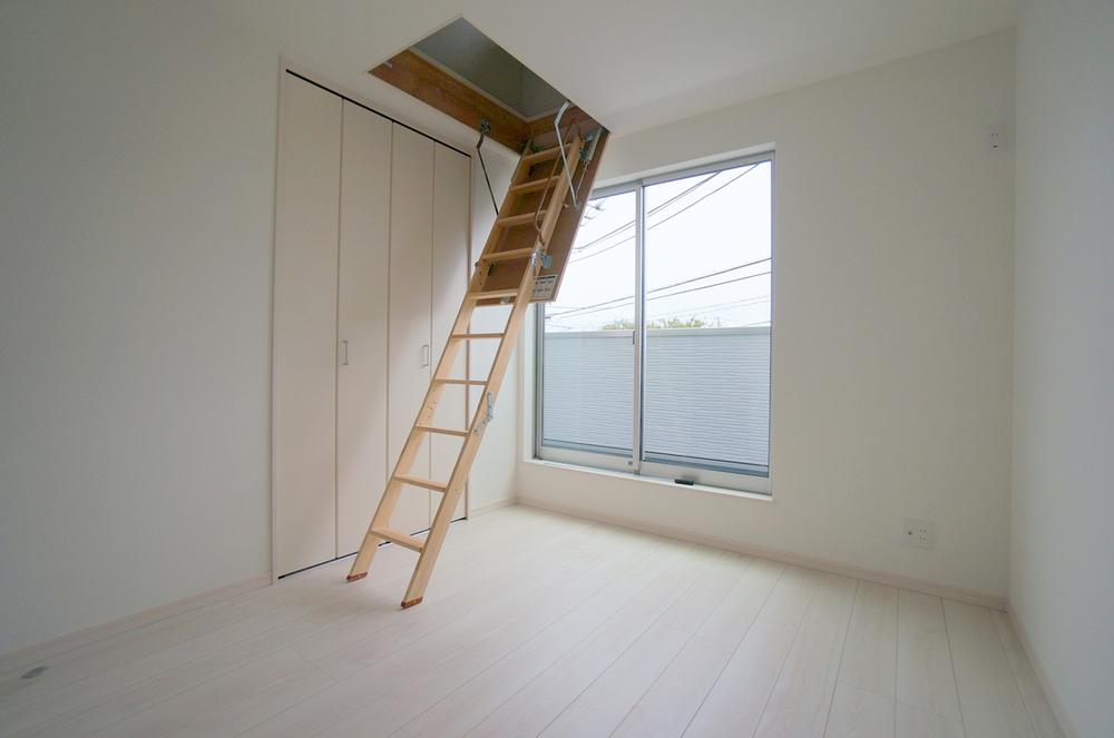 Same specifications photos (Other introspection). Example of construction