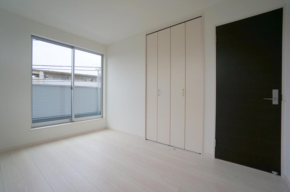 Same specifications photos (Other introspection). Example of construction