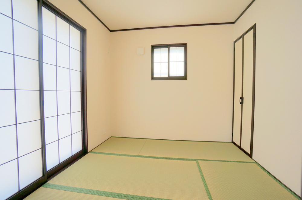 Same specifications photos (Other introspection). Example of construction