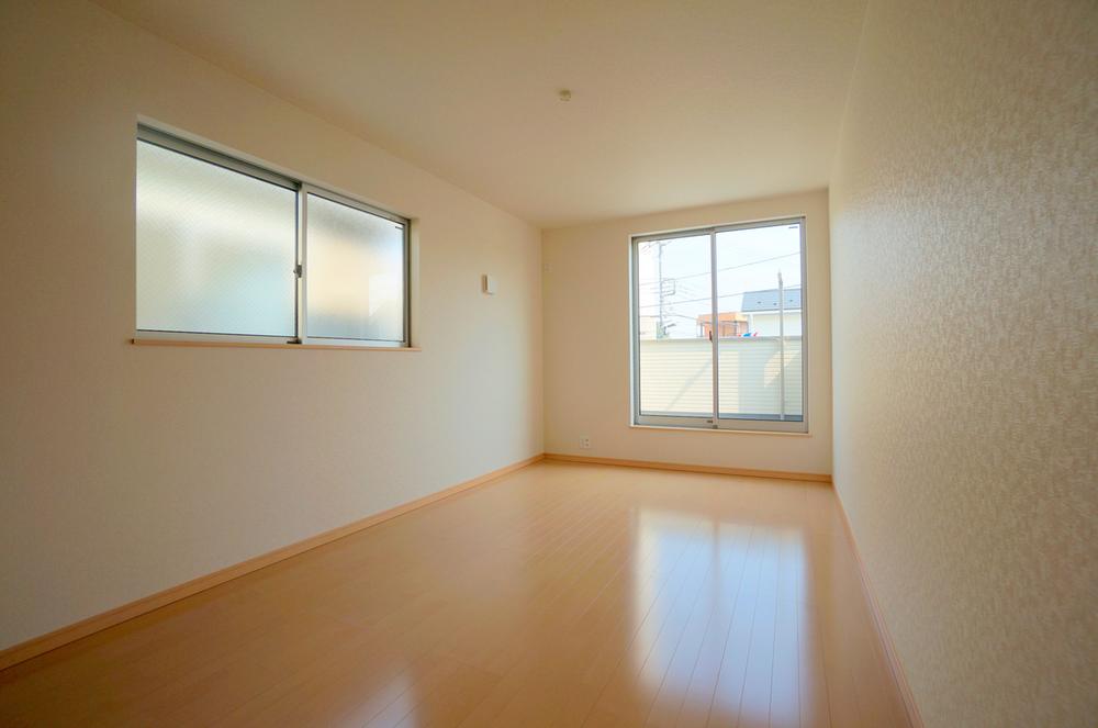 Same specifications photos (Other introspection). Example of construction