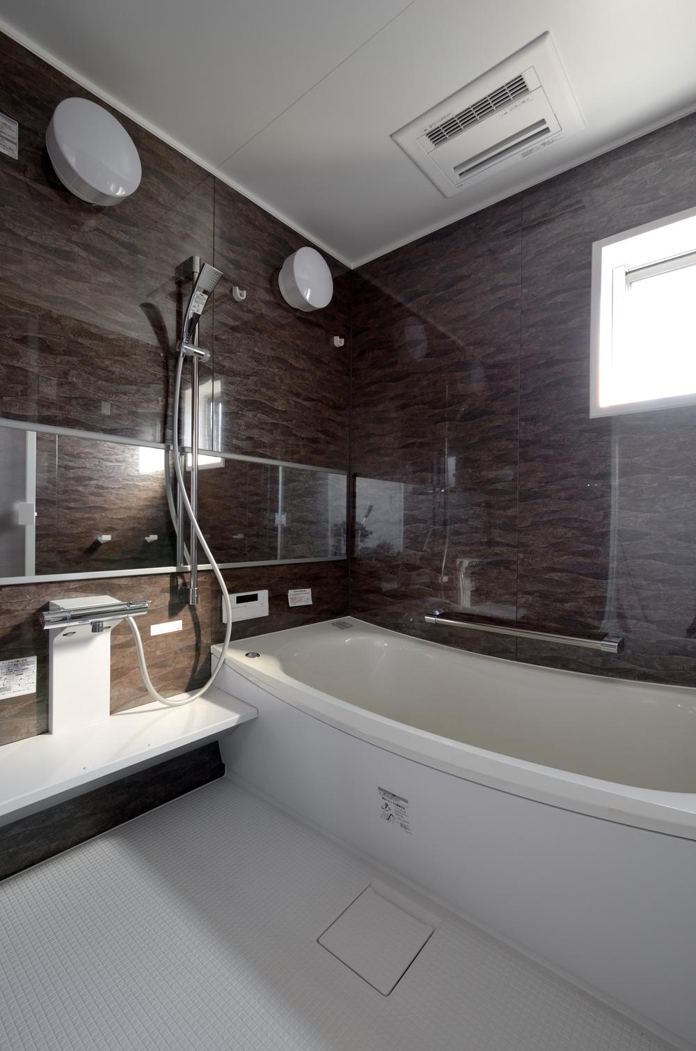 Building plan example (introspection photo). Same specifications building enforcement example