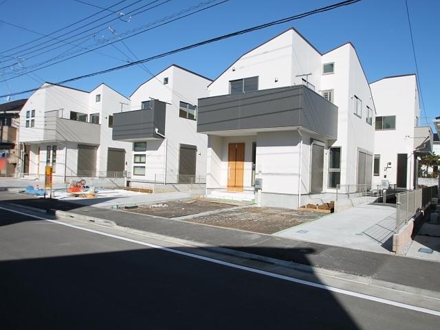 Local appearance photo. Field landscape Under construction