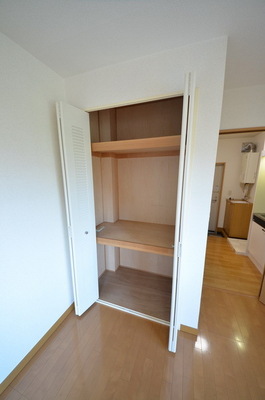 Receipt. ☆ Storage space ☆