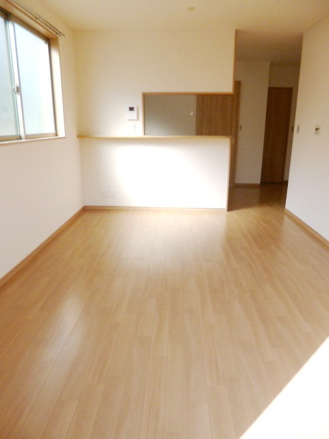 Living and room. Popular counter kitchen