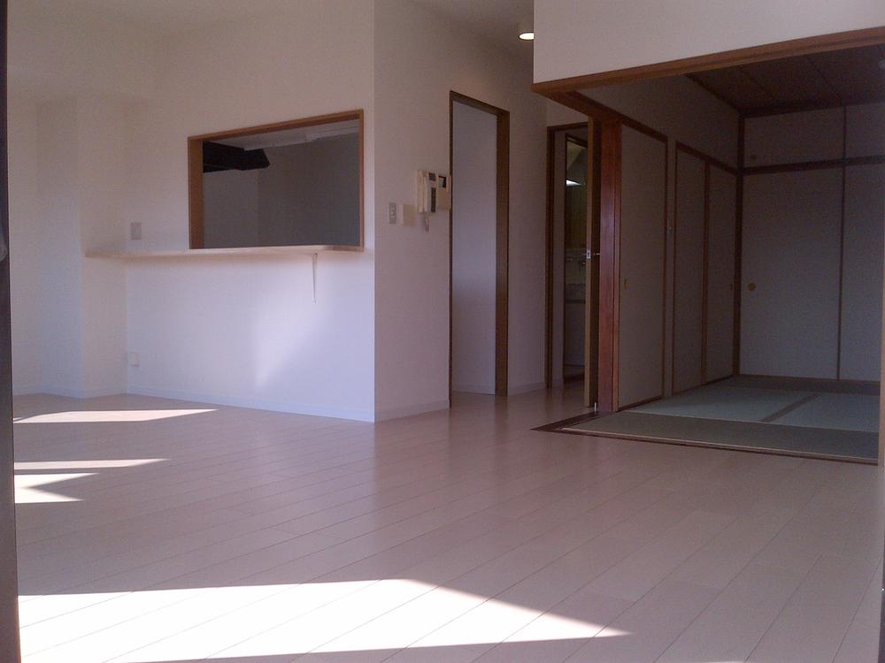 Living. Indoor (11 May 2013) Shooting