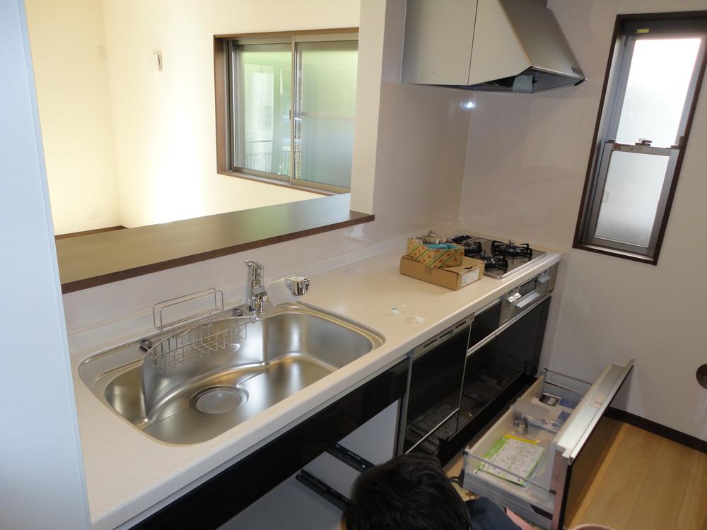 Same specifications photo (kitchen). ( Building) same specification