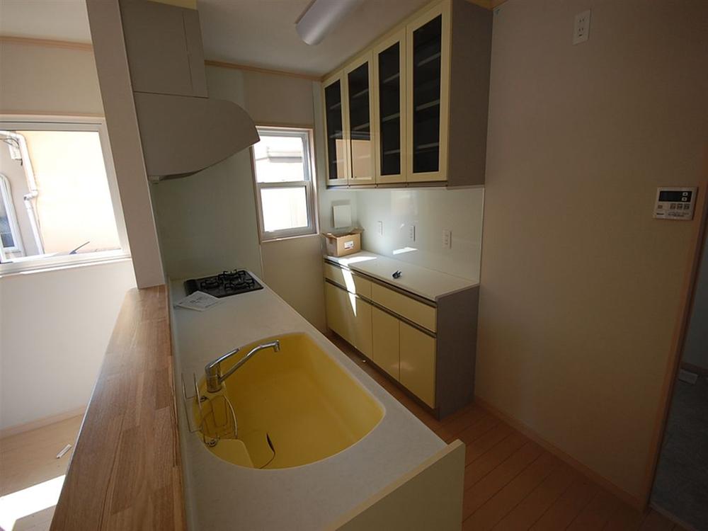 Same specifications photo (kitchen). Seller same specifications