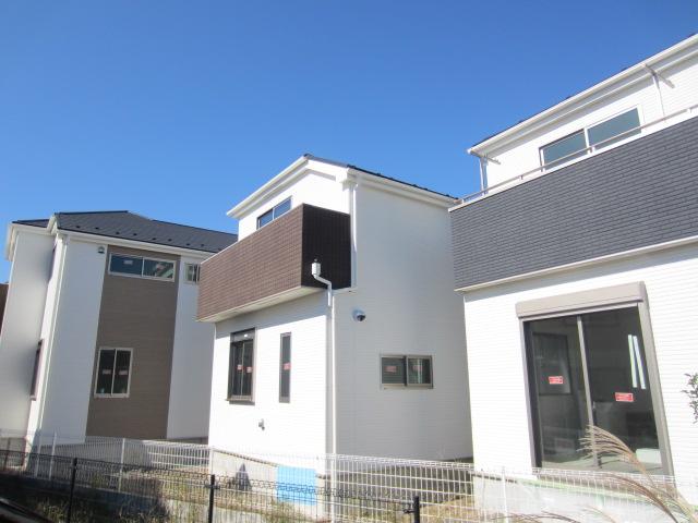 Local appearance photo. Good hit all spruce! !