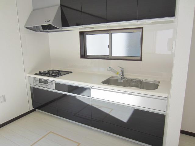 Kitchen. Bright kitchen with a window! !