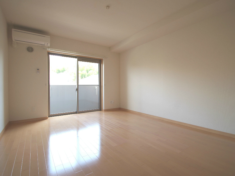 Living and room. It will be the image photos per under construction