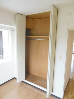 Receipt. Storage space