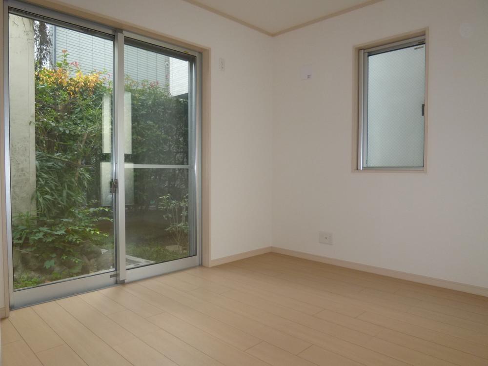 Non-living room. Building 2