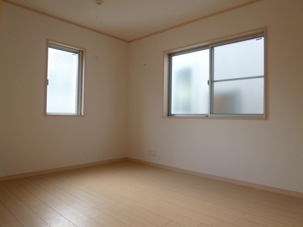 Non-living room. Building 2