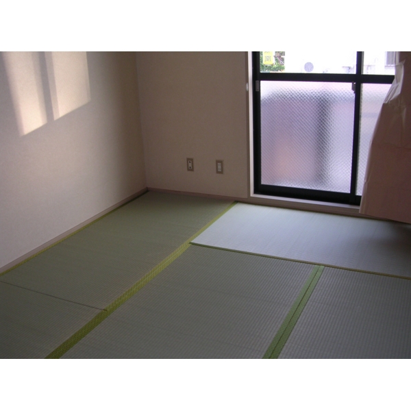 Other room space. Japanese-style room 6 quires